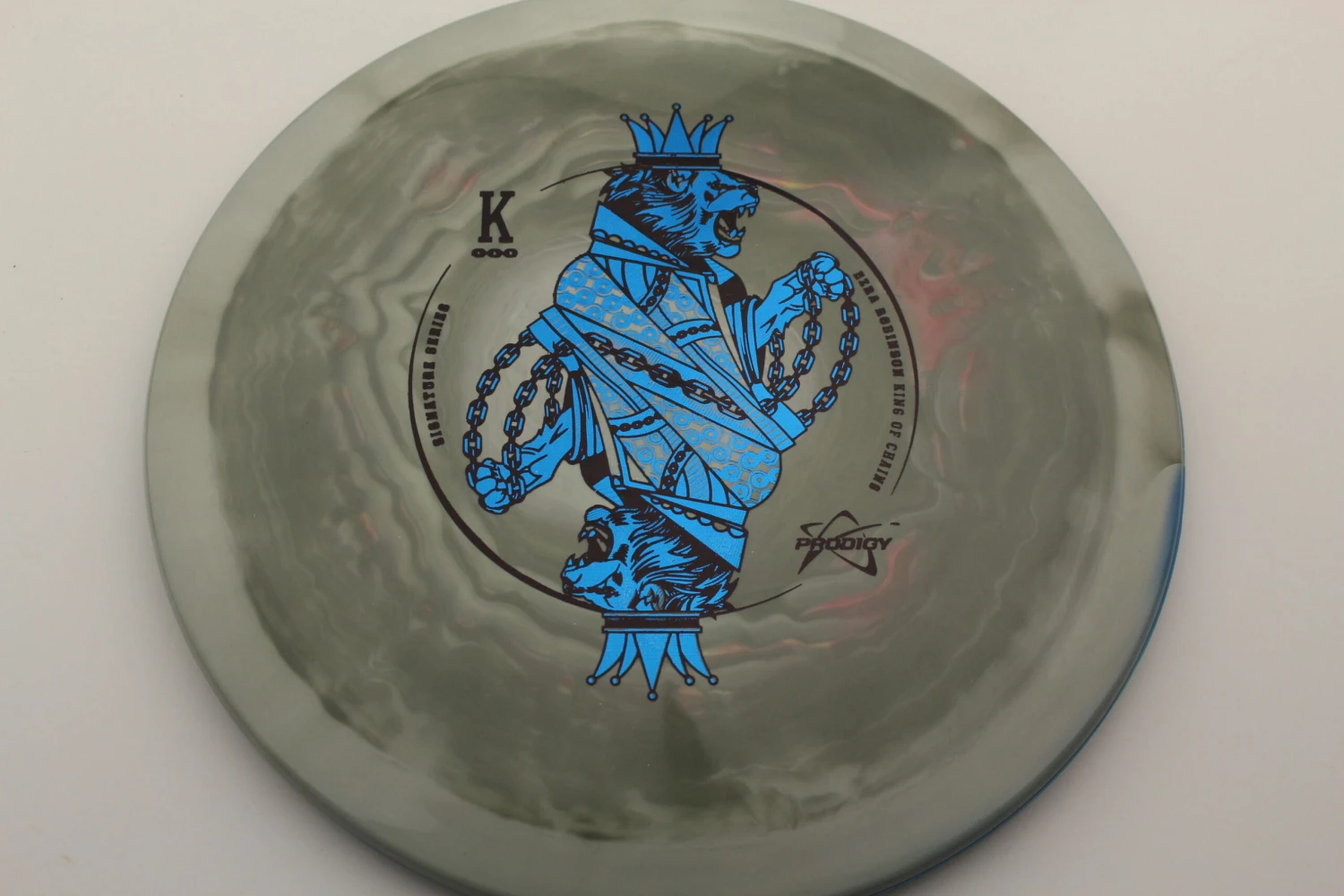 500 Spectrum F1 – Ezra Robinson Signature Series 4 500 Spectrum F1 – Ezra Robinson Signature Series - Image 2